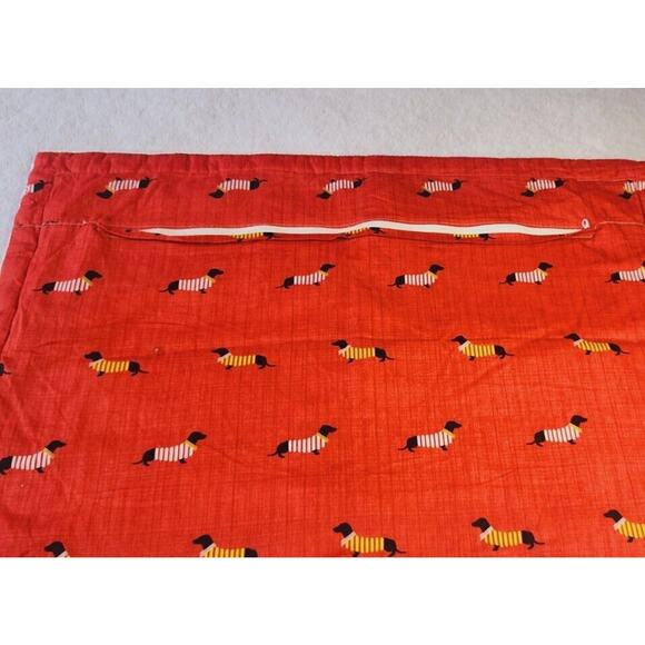 Dachshund Weiner Dog Decorative Red Pillow Sham Cover Case Zip Closure 21"x29" - Picture 9 of 10